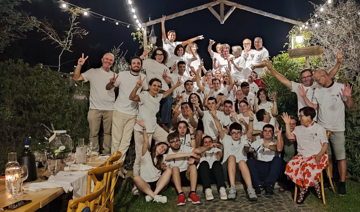 Cena presso Erba Regina e consegna nuove maglie Viaggiatori a Canestro